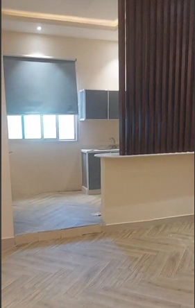 للمشاركة غرفه  وصاله في حي الملقا / بلاطة